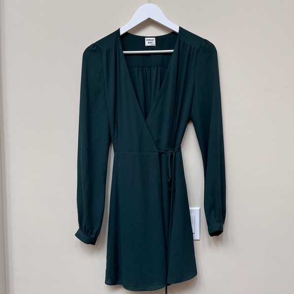 Sunday Best Alexi Dress - Picture 4 of 8